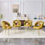 Ensemble de quatre chaises d'appoint en velours jaune et or
