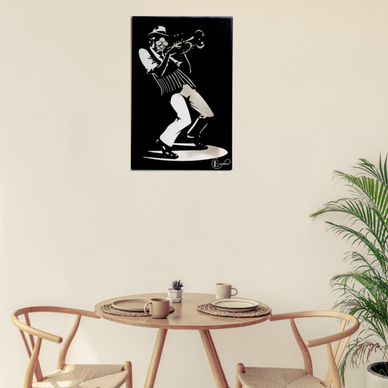 Wall Decor on Metal, Black