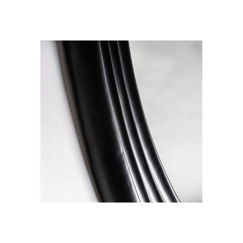 Miroir noir de forme organique
