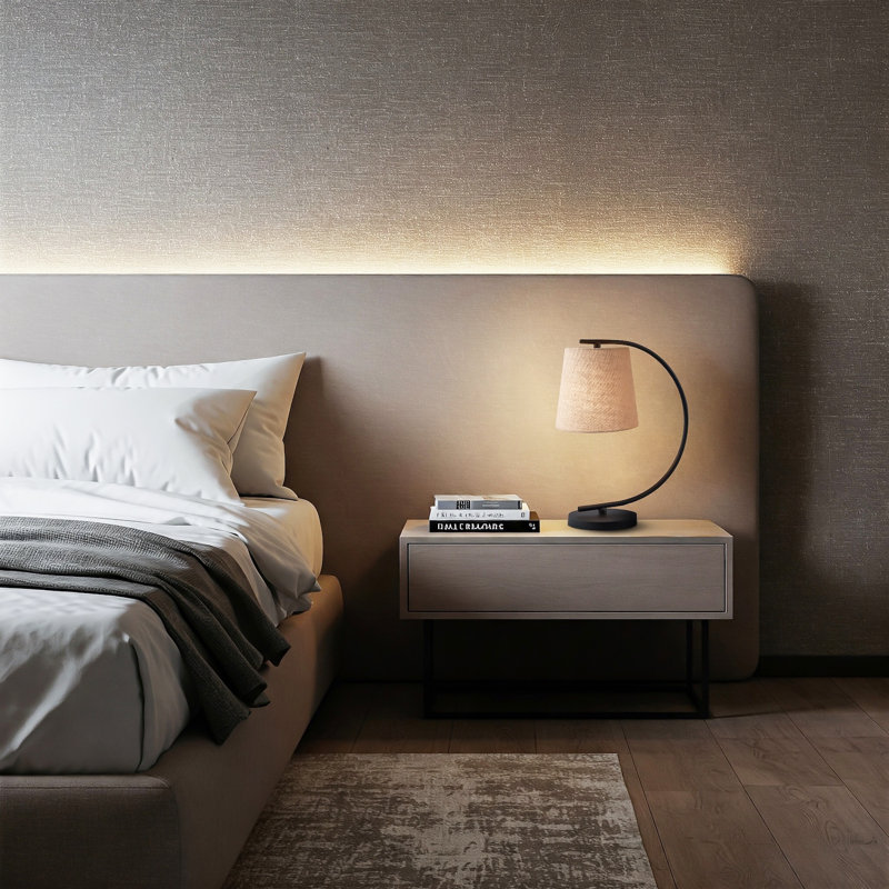 Metal Arched Lamp