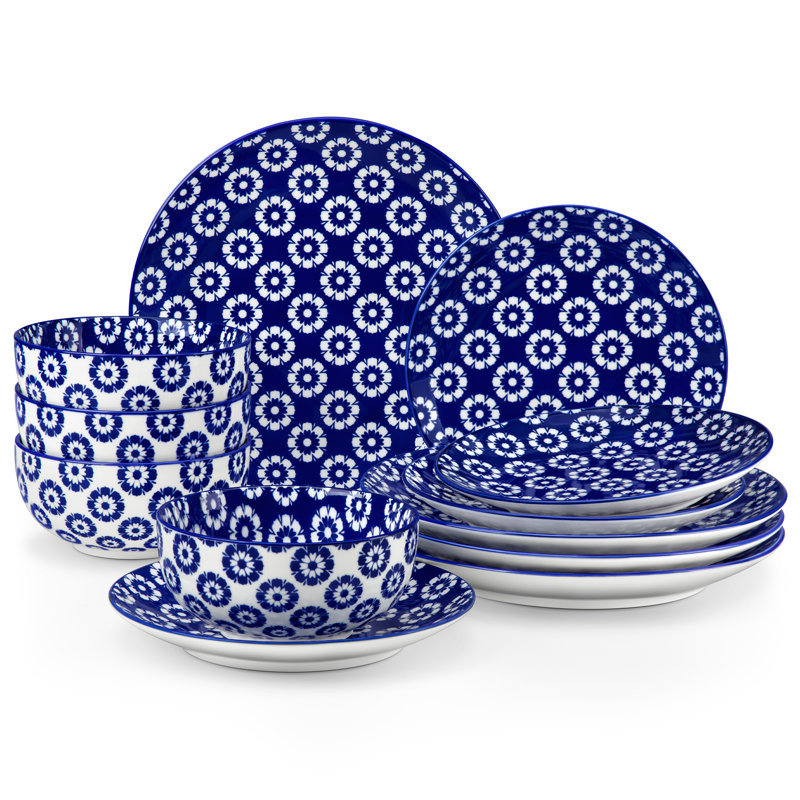 Selene 12 Piece Porcelain Dinnerware Set, Service For 4, Chrysanthemum