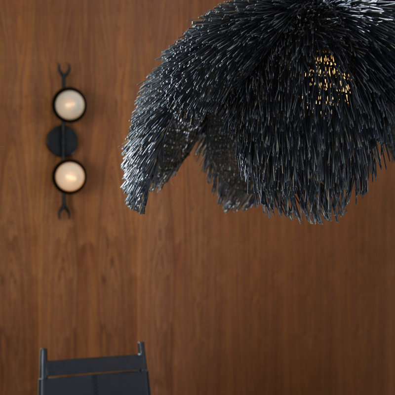 Churchill 2 - Light Wallchiere