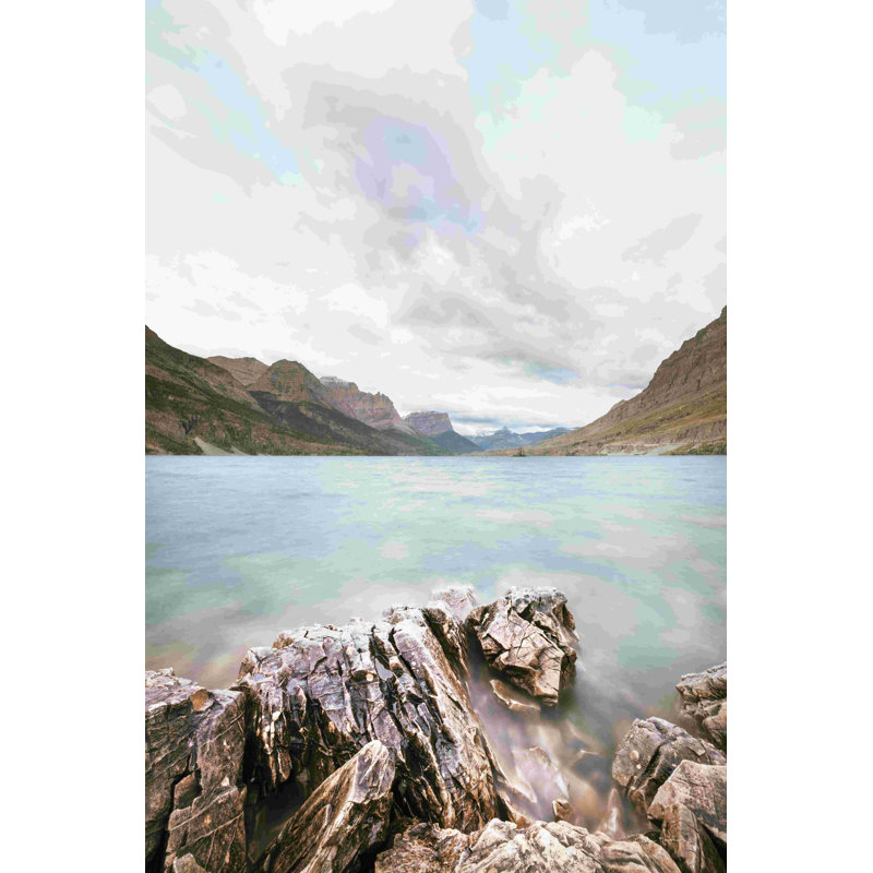 «Glacier Lake» par Alan Majchrowicz, photographie sur toile tendue, H 18 po x l 12 po