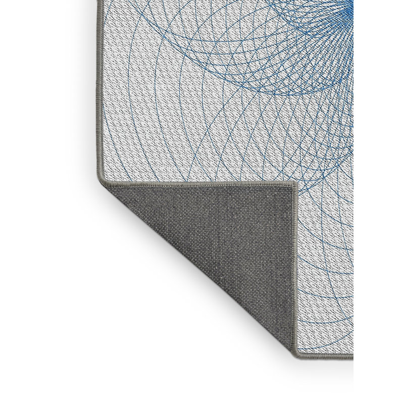 Tapis bleu/blanc à motifs, Rectangle 4 pi x 6 pi