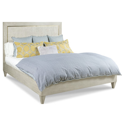 Elaina Bed
