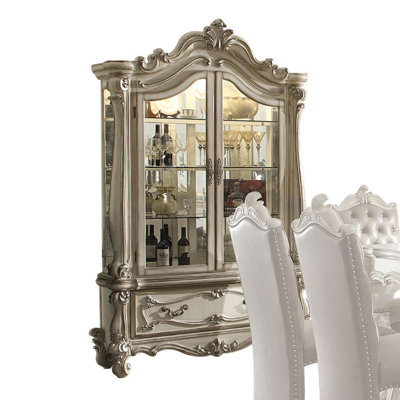 Vitrine éclairée caerwen