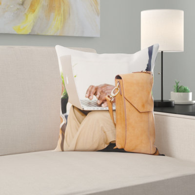 Coussin décoratif sac