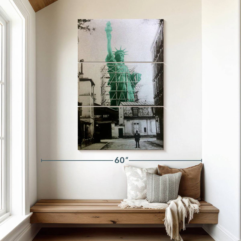 Nicci Lady Liberty Construction 1885, H 50 po x l 32 po