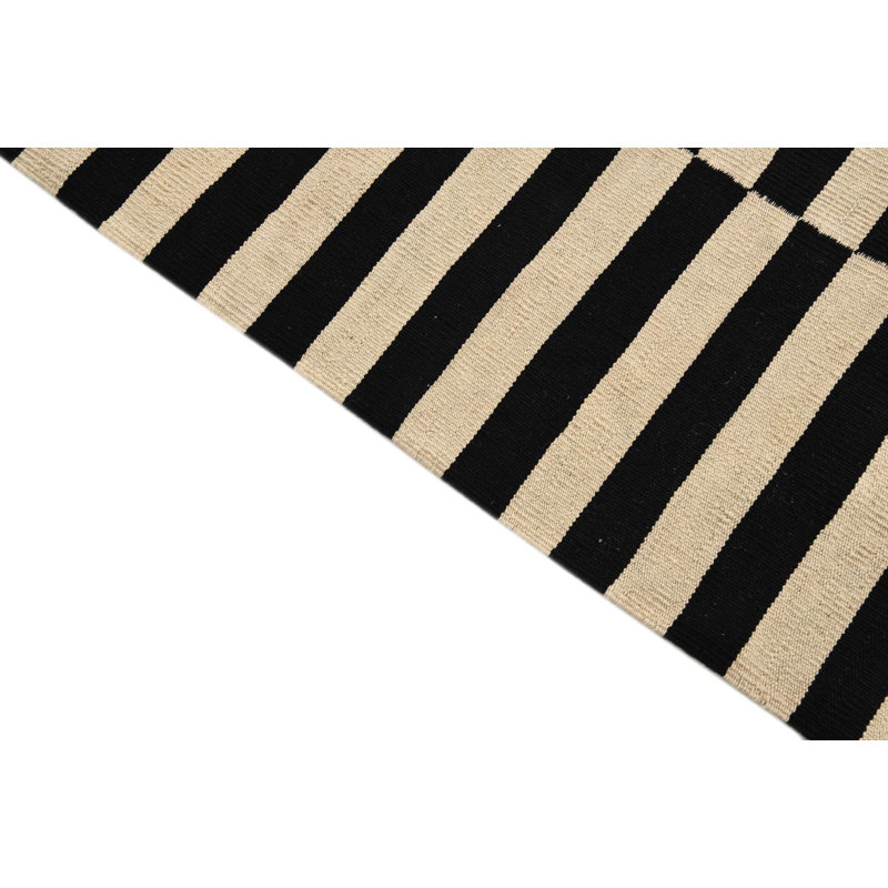 Tapis noir et blanc Orta