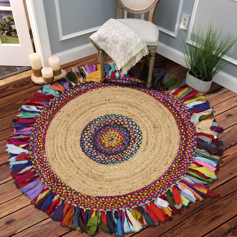 Whimsical Hand-braided Natural Fiber Jute Round Indoor Area Rug with Fringe, Round 5'6"