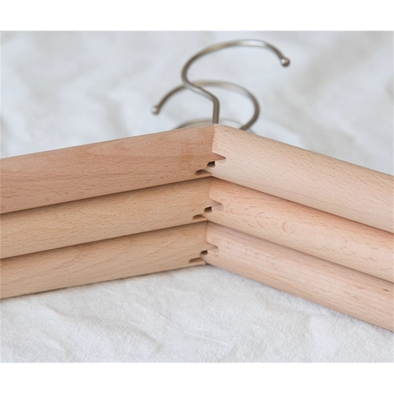 Cintre en bois massif, 3
