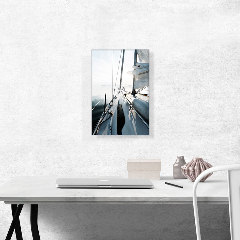 Bateau dans l'océan - reproduction de photo sur toile tendue, H 18 po x l 12 po x P 0,75 po