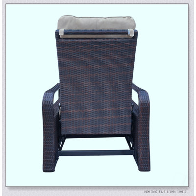 Fauteuil inclinable d'extérieur, chaise longue réglable en osier avec coussin épais et structure en aluminium toutes saisons pour un confort ultime