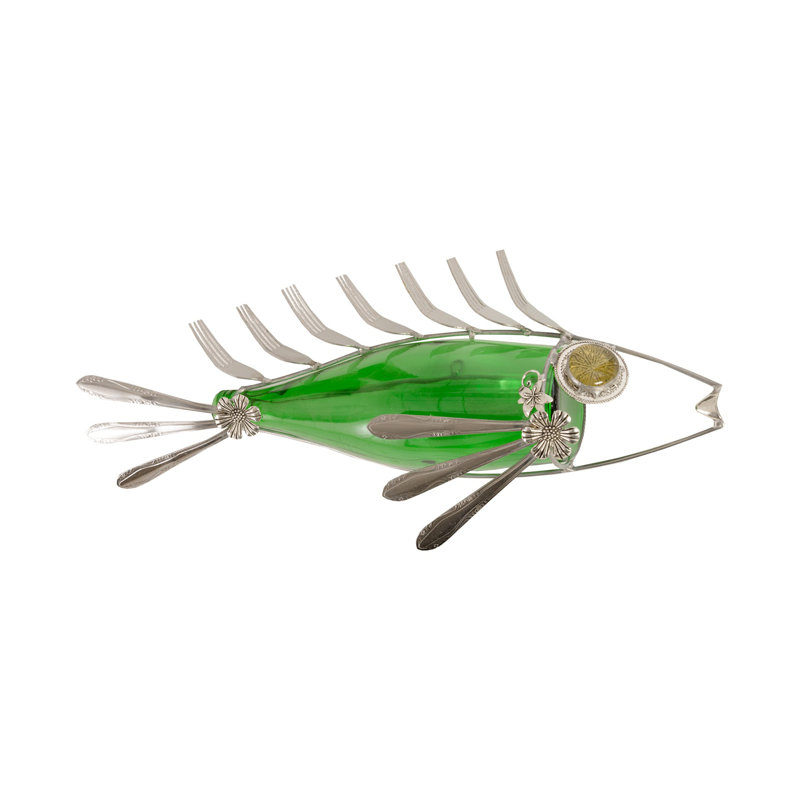 Poisson, cuillère, découvertes et verre