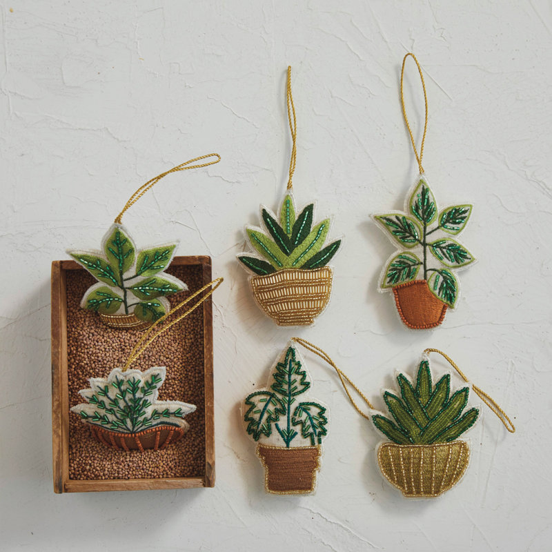 Ornement plante en coton avec broderie en coton et verre