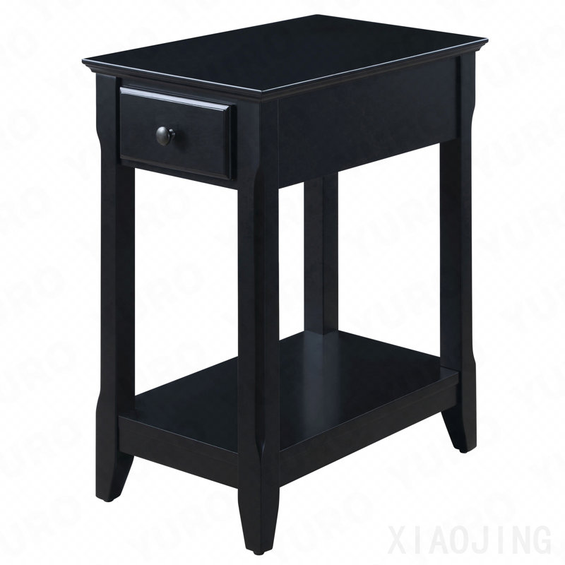Table d'appoint noire avec tablette inférieure, Black