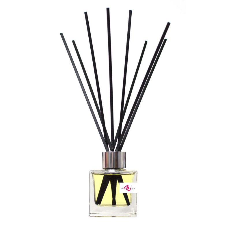 Reed Diffusers And Sticks