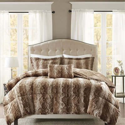 Faux Fur Comforter  4Pc  Soft  4Pc