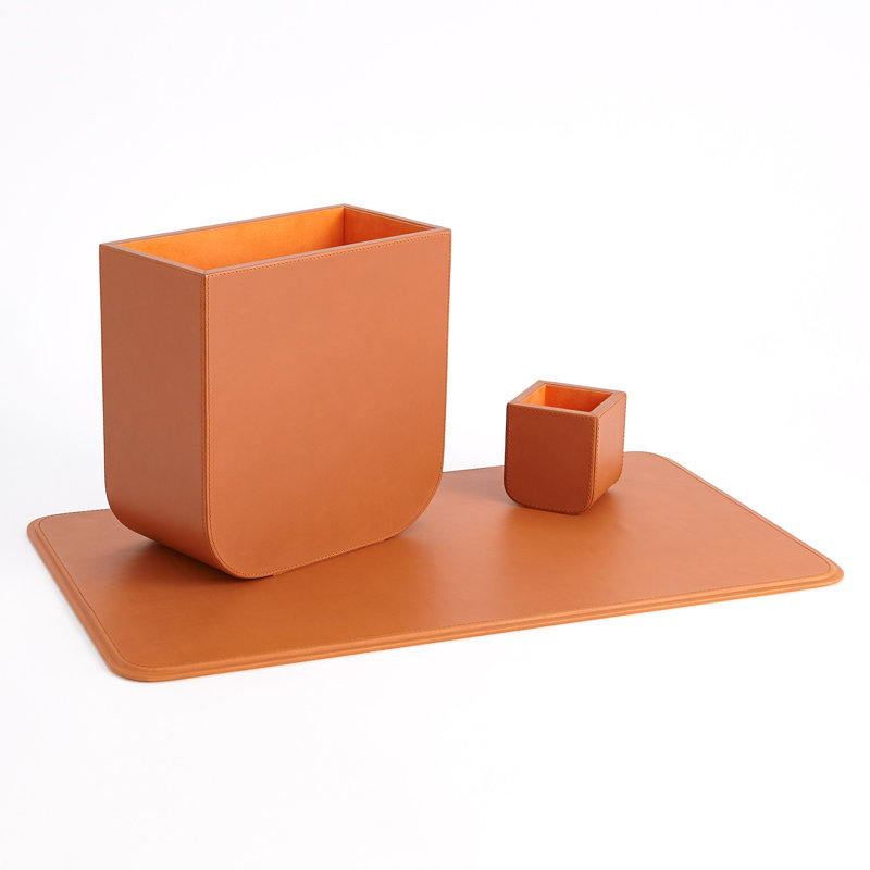 Radius Edge Pen Holder