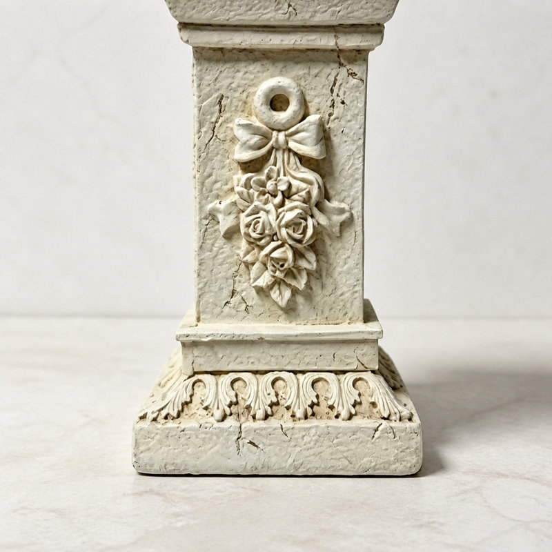Piédestal de colonne décorative classique