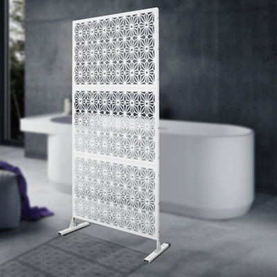 Decorative Privacy Screen by FRONG