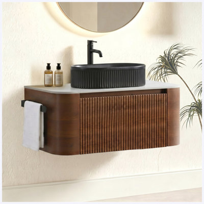 Meuble-lavabo de 36 po en noyer avec lavabo, armoire murale avec porte-serviettes gratuit, lavabo en céramique rayé ovale noir, meuble-lavabo pré-assemblé
