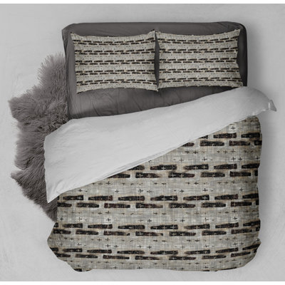Polyester Channel Geometric Shapes Comforter