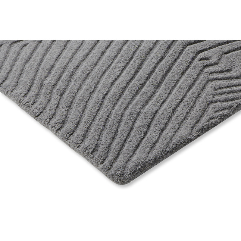 Folia Wool Chevron Area Rug in Gray, Rectangle 3'11" x 5'11"