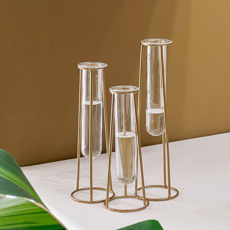 Kosisochi Glass Table Vase