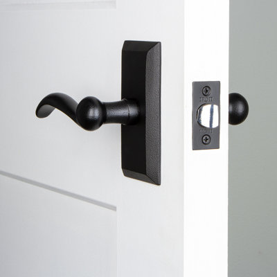 Ageless Iron Vale Plate with Tine Lever