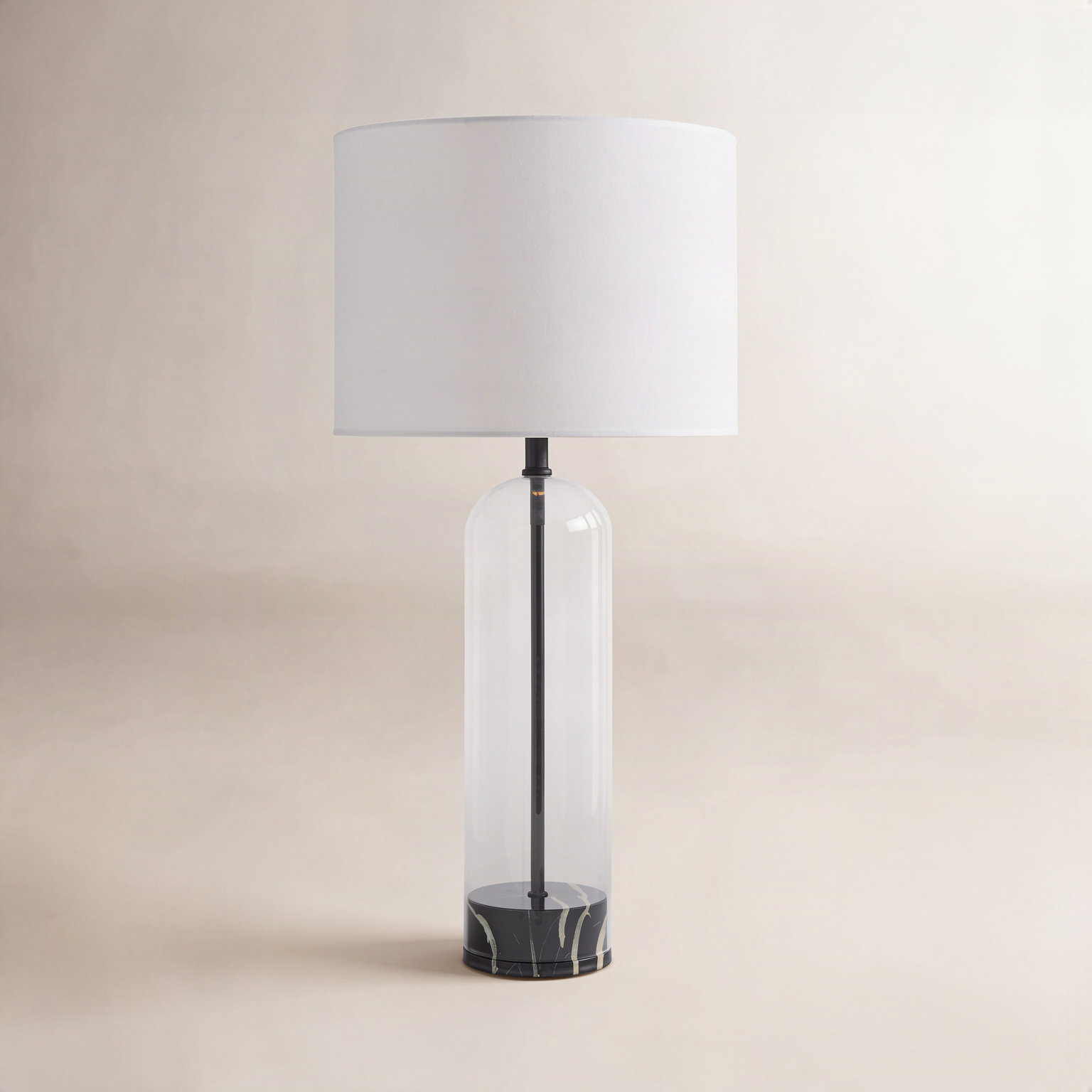 Table Lamp, Black/White