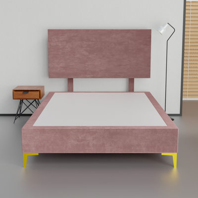 Structure de lit / sommier en bois avec velours de qualité supérieure de 15 po avec tête de lit Karmyn, pieds en métal durables et élégants, options de couleurs multiples