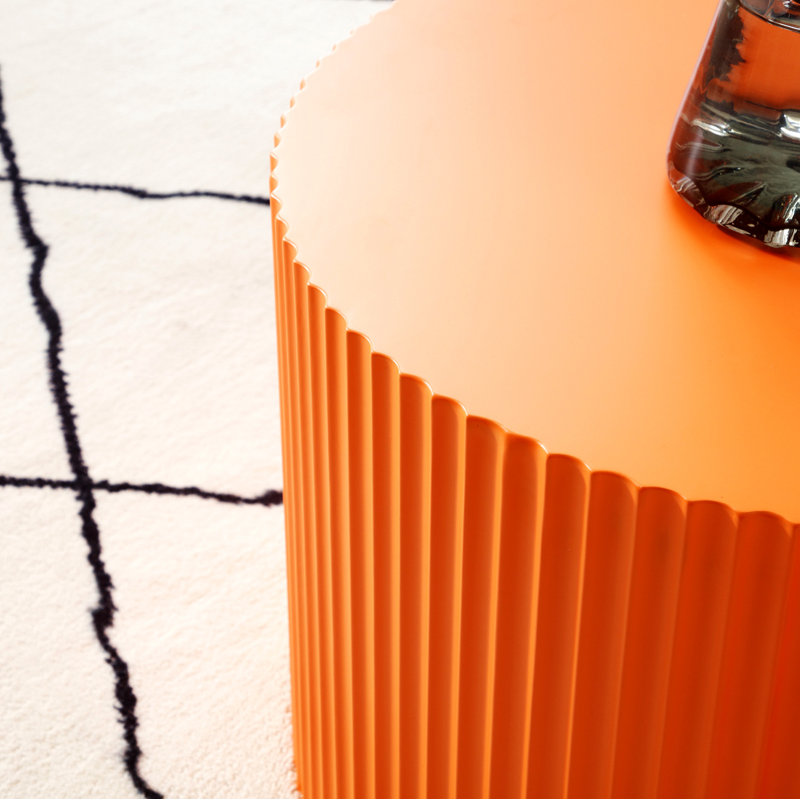 Dorismond 2 Piece Coffee Table Set MDF Nesting Table Handcraft Round Coffee Table for Living Room, Orange