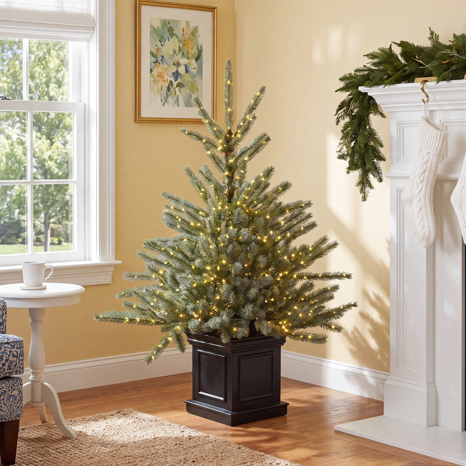 Blue 4' Pre-Lit Spruce Tree