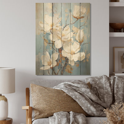Élégant blanc et bleu Magnolias Tranquility I - art mural en bois de magnolia sur bois de pin naturel