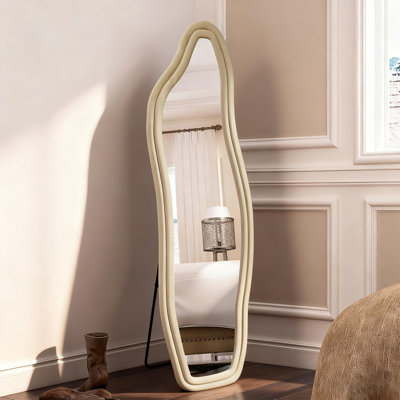 Metal Wavy Mirror