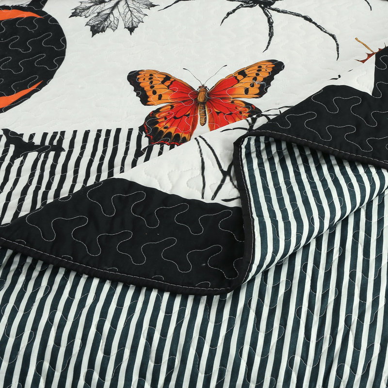 Halloween Themed Black and Orange Polyester Quilt Set