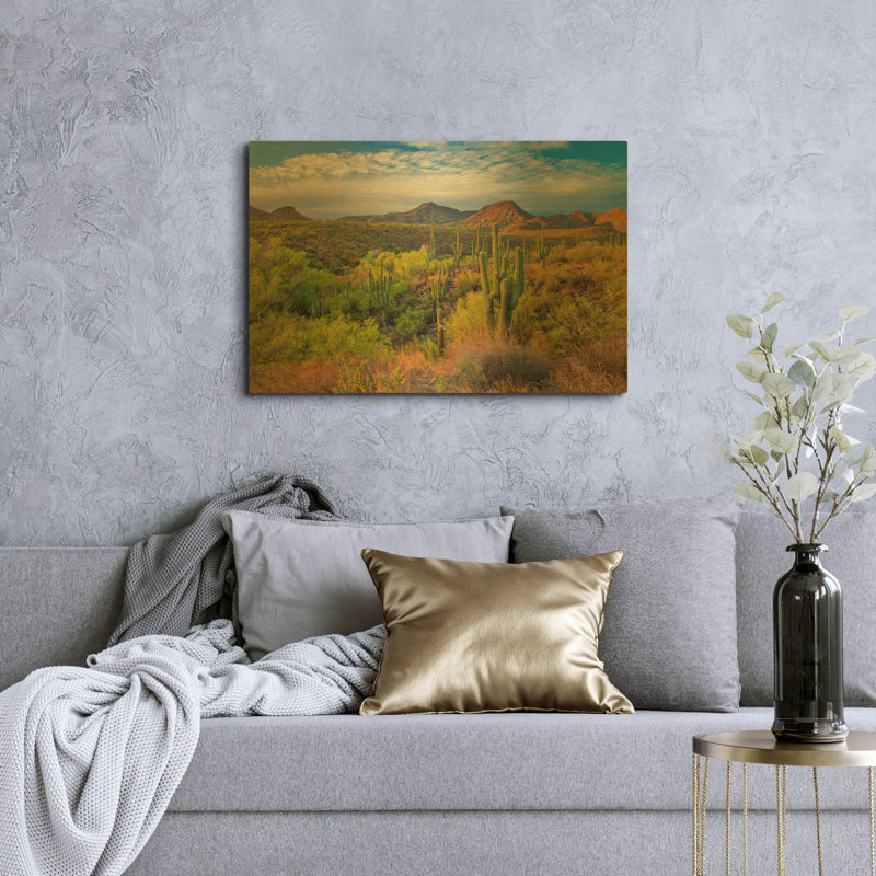 «Jewel Evening» par John Gavrilis, art mural en métal doré, 36 po x 24 po, 36"x24"