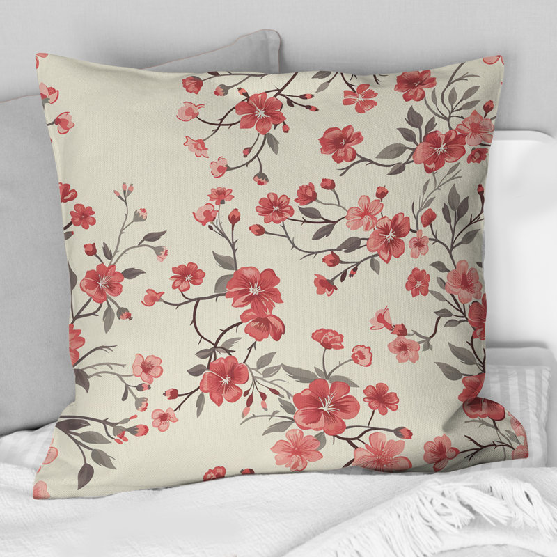 Coussin décoratif traditionnel beige à motif floral V - Meadows, H 18 po x l 18 po