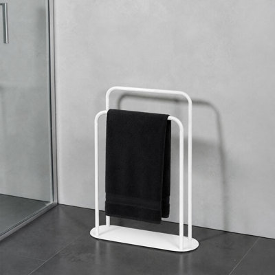 Boilleau 2 Freestanding Towel Stand