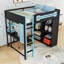 Lit mezzanine avec bureau, garde-robe et lumière RVB-528736780