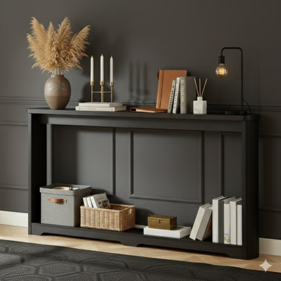 Console étroite de 70,1 pouces avec une texture ondulée, conçue pour le rangement dans les entrées. Peut être placé derrière un canapé et convient aux entrées, aux couloirs et aux vestibules. Couleur: noir. Dimensions: L 70,1 po x l 8,7 po x H 35,5 po.