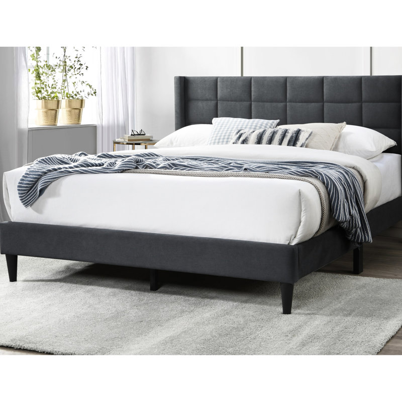 Grand lit de couleur gris anthracite, tissu d'ameublement en lin, structure de lit contemporaine, lin, pieds robustes