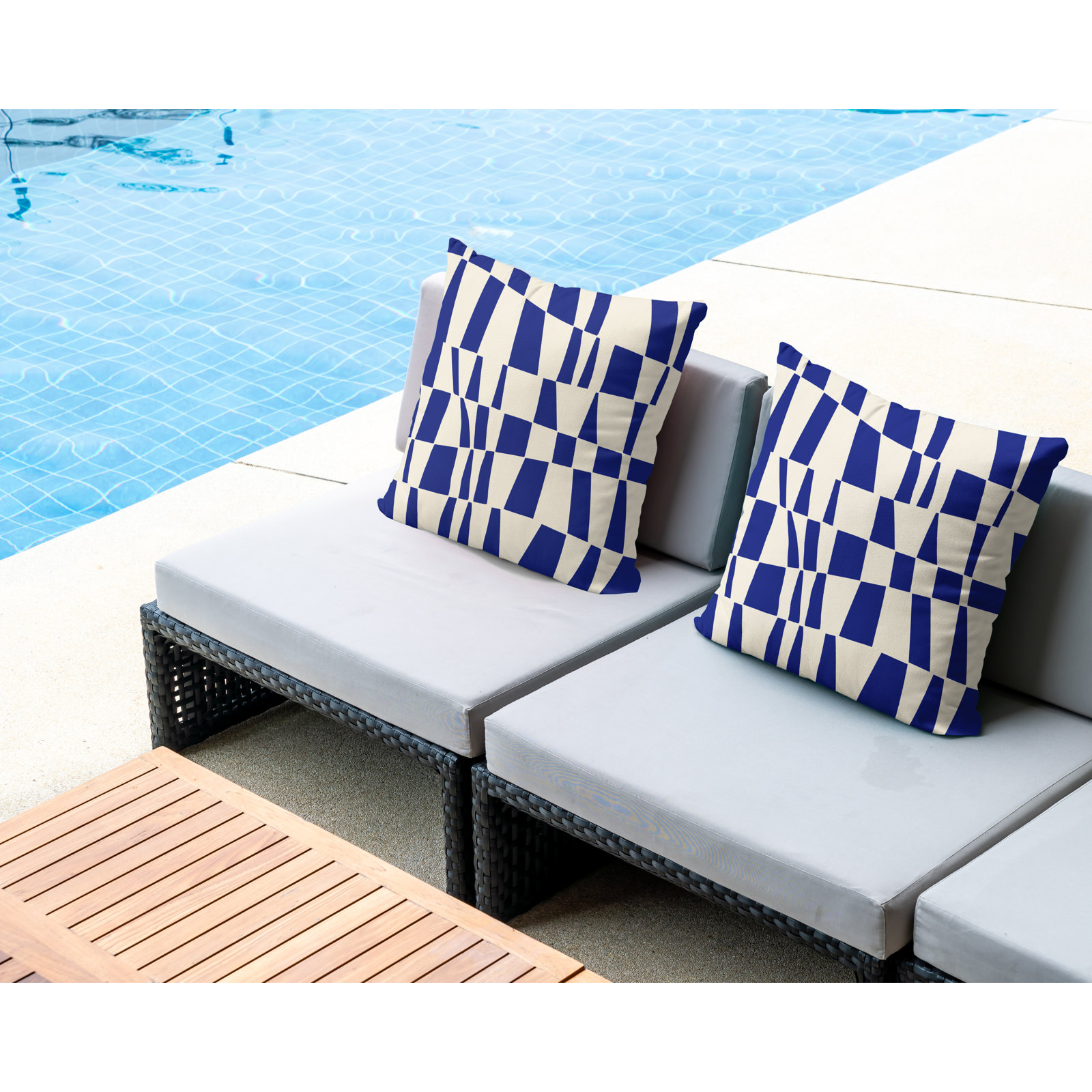 Polyester Throw Square Indoor/Outdoor Pillow Cover & Insert, 17W" x 17H", Navy Blue