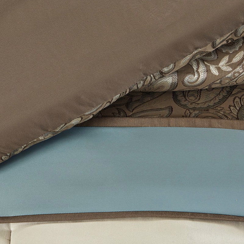 Édredon très grand bleu avec motif cachemire et accents brun chaud 7 pièces, Édredon de très grande taille et 6 pièces suppl
