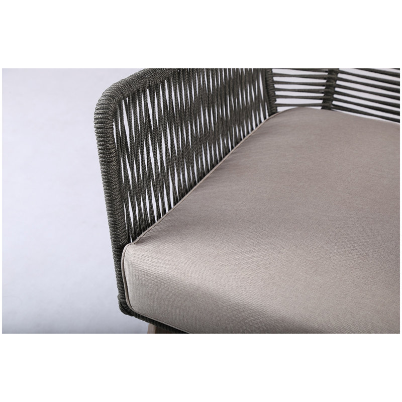 Explorer Outdoor Lounge Chair