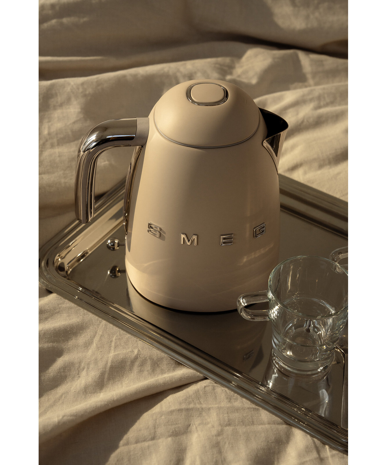SMEG 50s Style 7-Cup Electric Kettle, Polished Stainless Steel