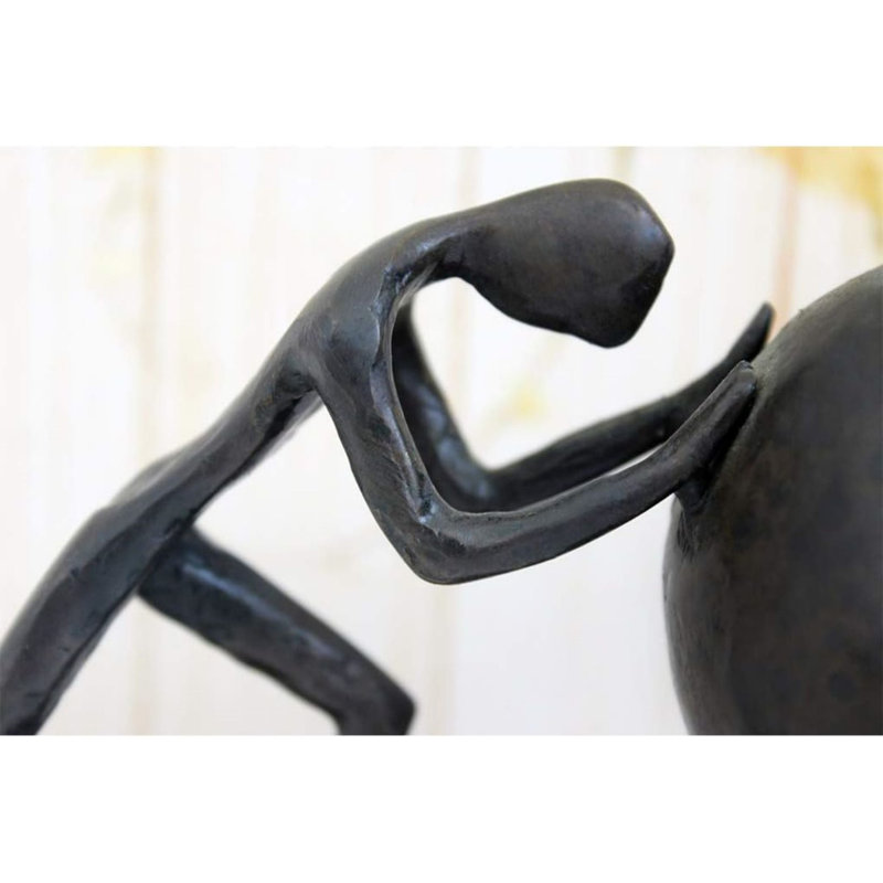 Kristberg Figurines & Sculptures