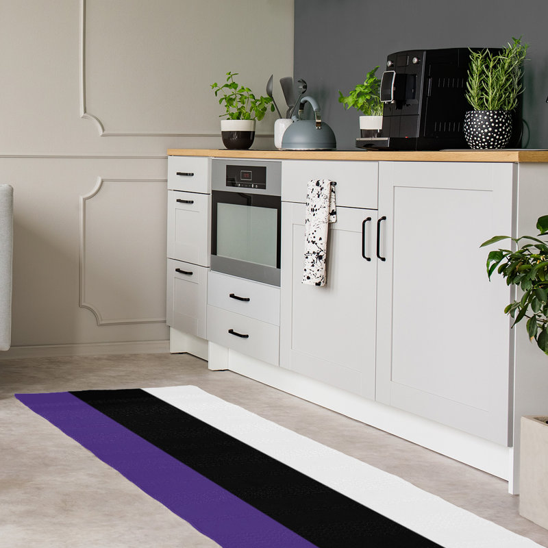 Tapis mauve/noir, Tapis de couloir 2 pi 6 po x 8 pi