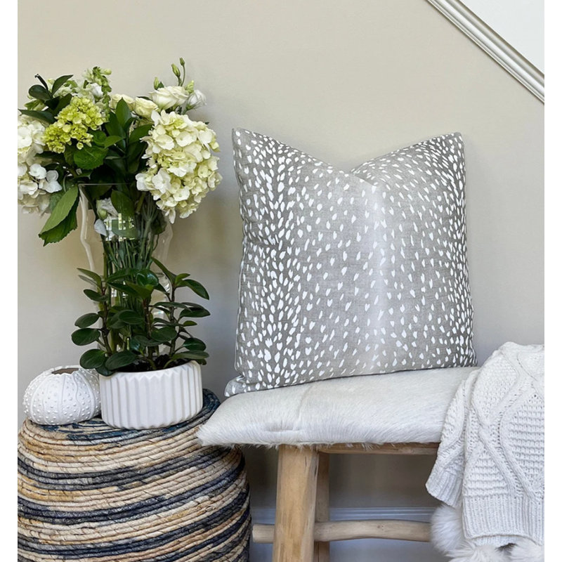 Housse de coussin en lin antilope, H 20 po x l 20 po, Imprimé animal gris